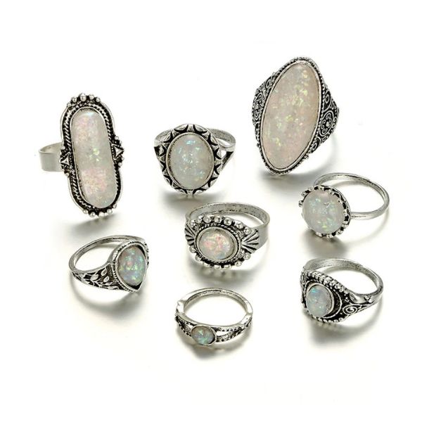 Conjunto de 8 Anillos de Estilo Plata Antigua